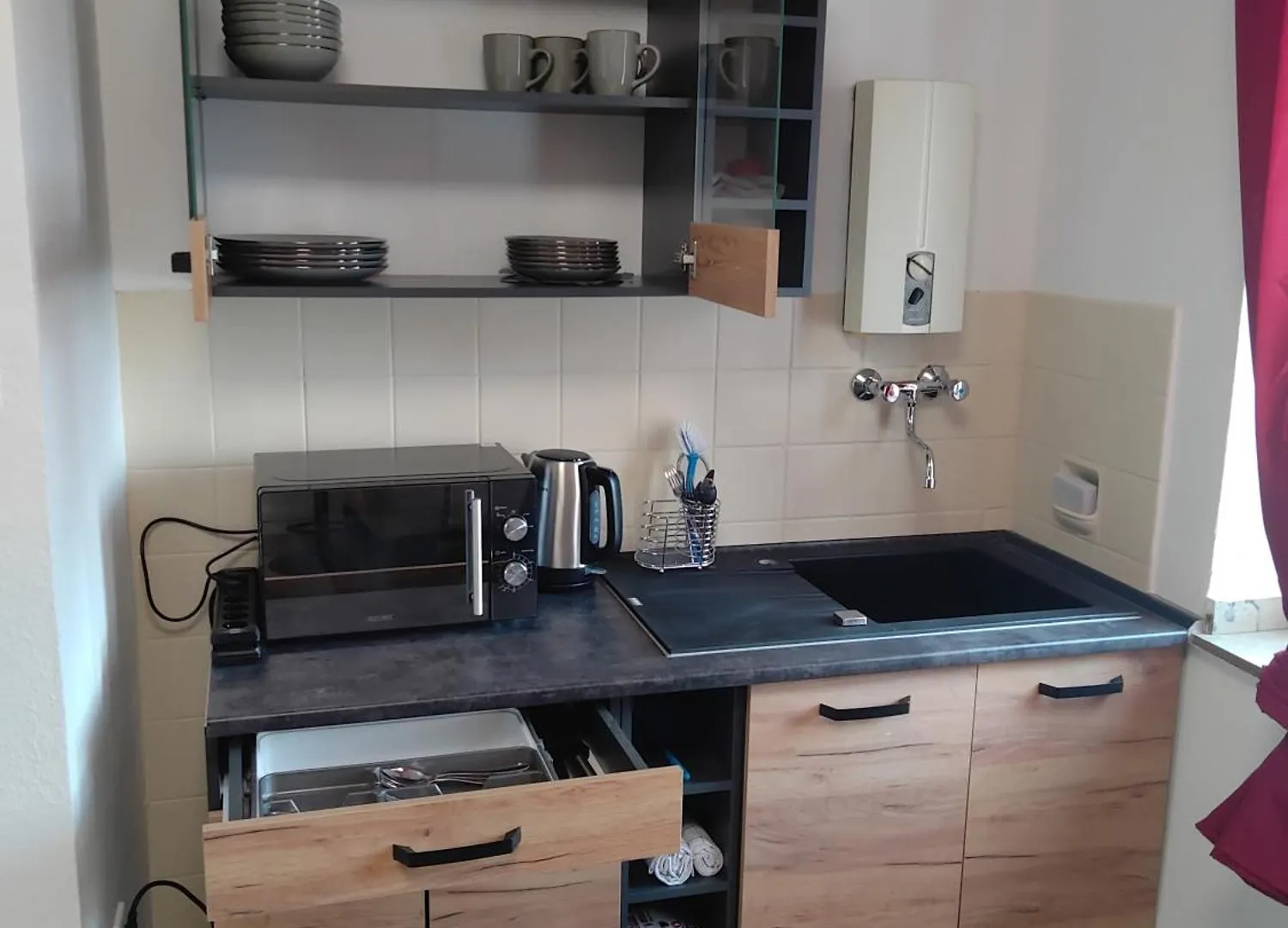Modernes Apartment Im Stadtzentrum Dusseldorf 0*,  Germany